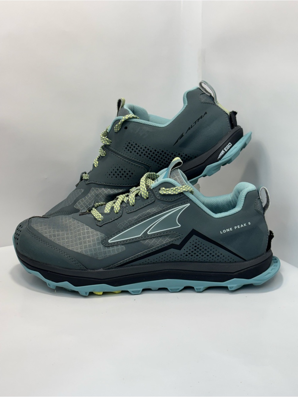 Altra Lone Peak 5 Blue/Green Women’s Size 8.5 Wide Running Shoes ALOA4VR7327
